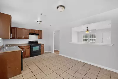 4525 Hunter Street, Haltom City, TX 76117 - Photo 12