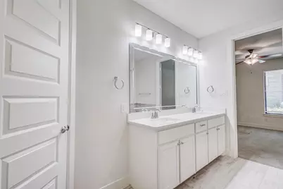 8234 Laflin Lane, Dallas, TX 75231 - Photo 10