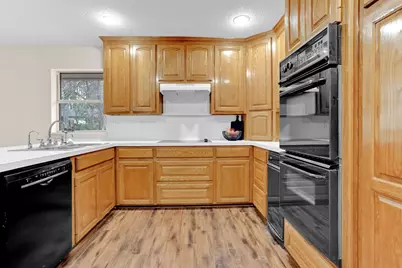 1633 Brookhollow Drive, Hideaway, TX 75771 - Photo 16