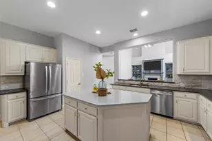 2447 Blackstone Dr, Frisco, TX 75033 - Photo 12