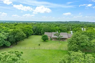 426 Co Rd 3435, Paradise, TX 76073 - Photo 34