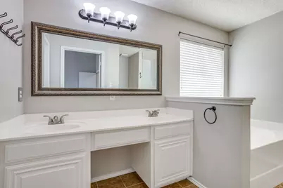 400 Bretts Way, Burleson, TX 76028 - Photo 18