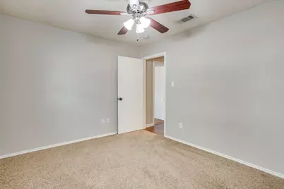 400 Bretts Way, Burleson, TX 76028 - Photo 24