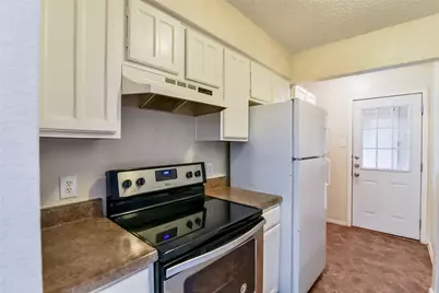 708 Woodland Court, Kennedale, TX 76060 - Photo 10