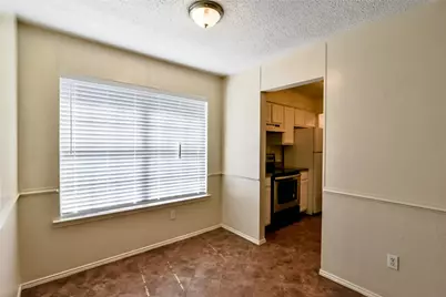 708 Woodland Court, Kennedale, TX 76060 - Photo 8