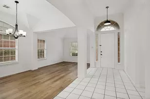 2028 Ravenhurst Dr, Allen, TX 75013 - Photo 2