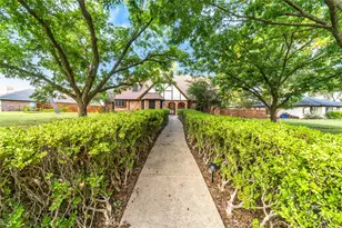 212 Magic Ln, Sunnyvale, TX 75182 - Photo 2