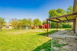 1110 Penrod St, Granbury, TX 76048 - Photo 6