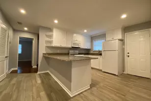 11005 Wyatt St, Dallas, TX 75218 - Photo 4