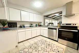 2111 Warwick Dr, Arlington, TX 76015 - Photo 14