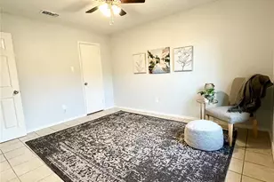 2111 Warwick Dr, Arlington, TX 76015 - Photo 22