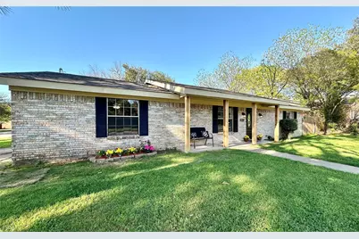 2111 Warwick Drive, Arlington, TX 76015 - Photo 2