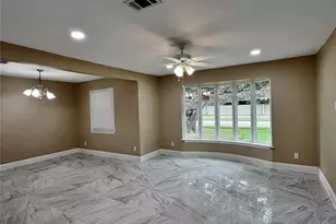 1914 W Northgate Dr, Irving, TX 75062 - Photo 4