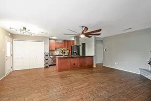 5409 Slay Dr, The Colony, TX 75056 - Photo 8