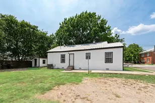 2203 Wesley St, Greenville, TX 75401 - Photo 24