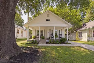 504 W Murray St, Denison, TX 75020 - Photo 1