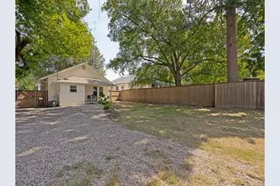 504 W Murray Street, Denison, TX 75020 - Photo 12