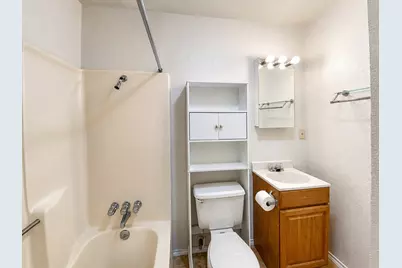 910 Hillside Beach Drive, Little Elm, TX 75068 - Photo 10