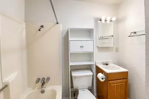 910 Hillside Beach Dr, Little Elm, TX 75068 - Photo 10
