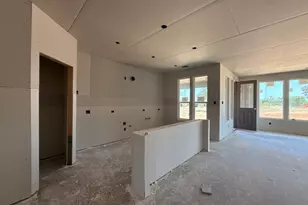 205 Oak Grv Wy, Springtown, TX 76082 - Photo 12