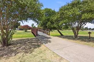 1550 Oak Creek Dr, Lewisville, TX 75077 - Photo 18