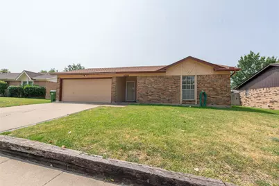 6412 Rebecca Lane, Watauga, TX 76148 - Photo 1