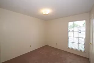 6412 Rebecca Ln, Watauga, TX 76148 - Photo 12