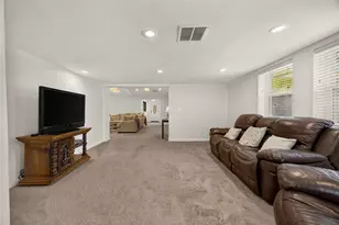 3836 Kiest Meadow Dr, Dallas, TX 75233 - Photo 16