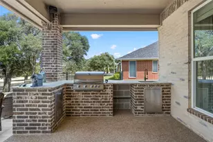 8305 Jonquil Dr, Waco, TX 76708 - Photo 32