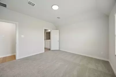 10524 Colonial Heights Lane, Fort Worth, TX 76179 - Photo 16