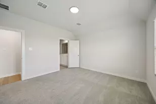 10524 Colonial Heights Ln, Fort Worth, TX 76179 - Photo 16