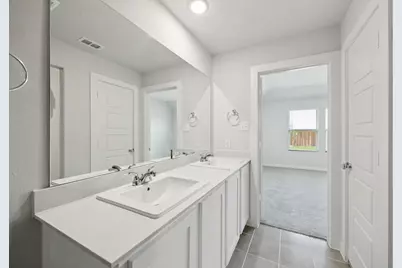 10524 Colonial Heights Lane, Fort Worth, TX 76179 - Photo 18