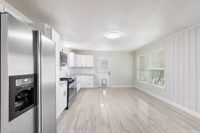 2320 N Edgewood Terrace, Fort Worth, TX 76103 - Photo 14