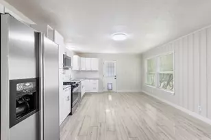 2320 N Edgewood Terrace, Fort Worth, TX 76103 - Photo 14