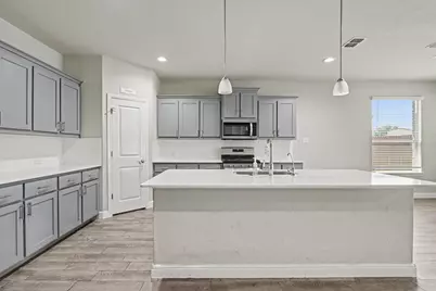 540 Dunmore Drive, Fort Worth, TX 76052 - Photo 10