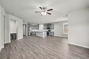 540 Dunmore Dr, Fort Worth, TX 76052 - Photo 6