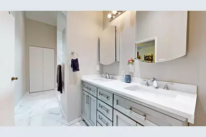 911 Azalia Drive, Lewisville, TX 75067 - Photo 20