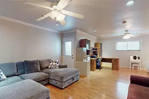 911 Azalia Dr, Lewisville, TX 75067 - Photo 34