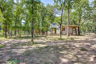 3131 Trailwood Dr E, Burleson, TX 76028 - Photo 38