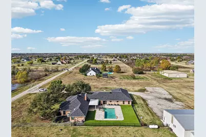 261 Meadowpark, McLendon Chisholm, TX 75032 - Photo 2
