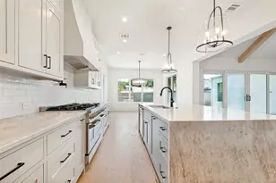820 Edgefield Rd, Fort Worth, TX 76107 - Photo 14