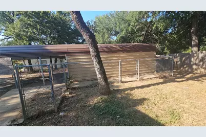 100 Live Oak Street, Sanctuary, TX 76020 - Photo 4
