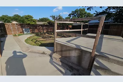 833 James Street, Azle, TX 76020 - Photo 6