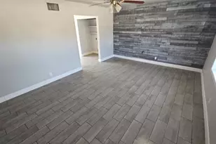 833 James St, Azle, TX 76020 - Photo 28