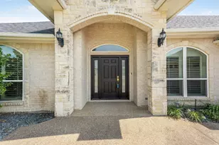 1003 Cliff Swallow Dr, Granbury, TX 76048 - Photo 6
