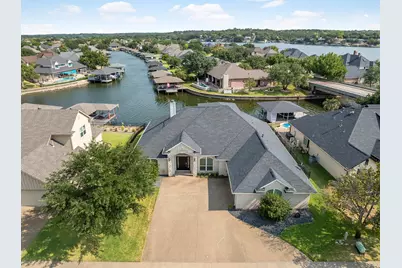 1003 Cliff Swallow Drive, Granbury, TX 76048 - Photo 1