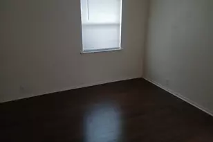 112 N Hatcher Ave, Lewisville, TX 75057 - Photo 14