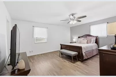 709 Lexington Drive, Irving, TX 75061 - Photo 12