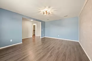 9112 Settlers Peak Rd, Fort Worth, TX 76179 - Photo 10