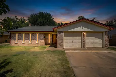 2617 Magnolia Drive, Irving, TX 75062 - Photo 4